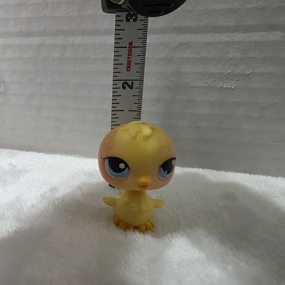 LITTLEST PET SHOP LPS #13 & #81  Vintage Authentic Chick Yellow with Blue Eyes‎